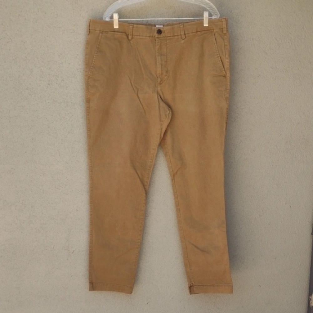 2/$15 GAP Tan Stretch Essential Khakis Slim Men's 40x31